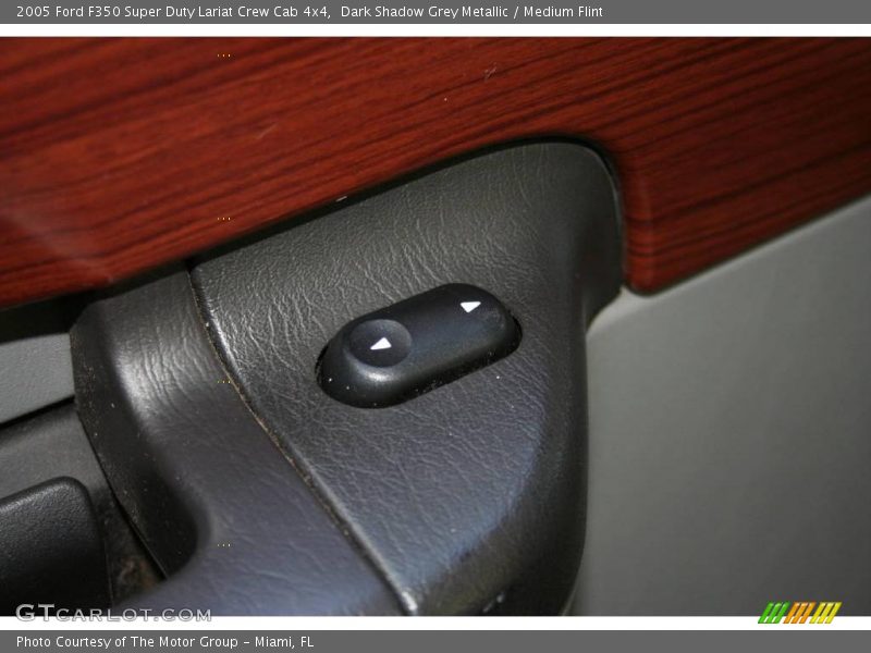 Dark Shadow Grey Metallic / Medium Flint 2005 Ford F350 Super Duty Lariat Crew Cab 4x4