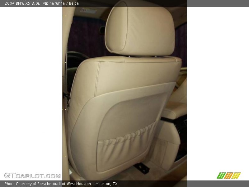 Alpine White / Beige 2004 BMW X5 3.0i