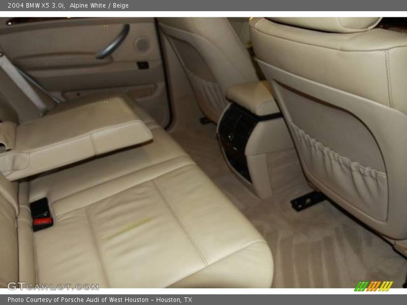 Alpine White / Beige 2004 BMW X5 3.0i