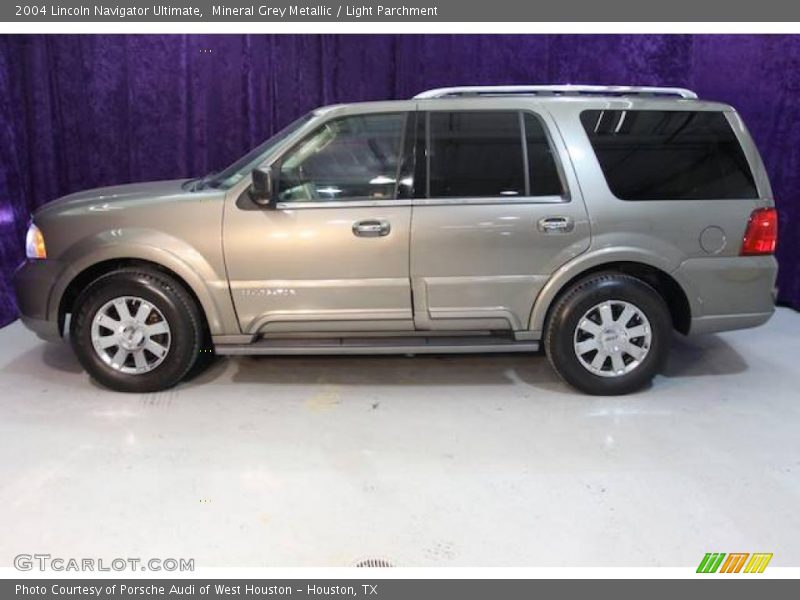 Mineral Grey Metallic / Light Parchment 2004 Lincoln Navigator Ultimate