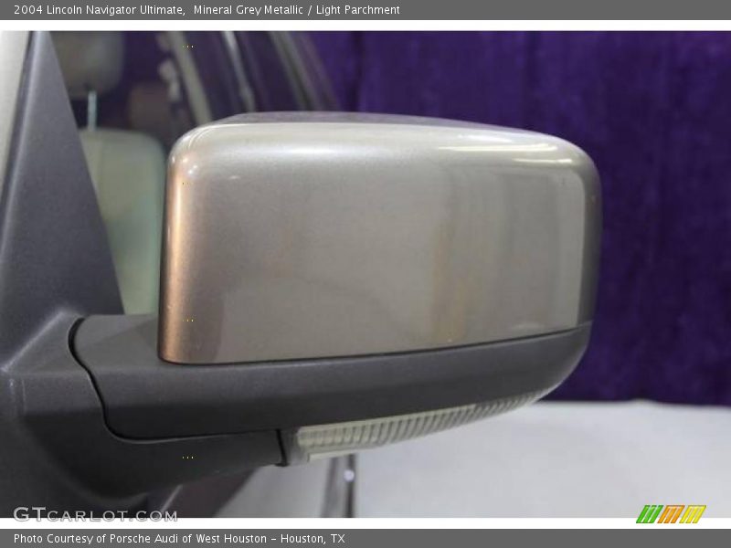 Mineral Grey Metallic / Light Parchment 2004 Lincoln Navigator Ultimate