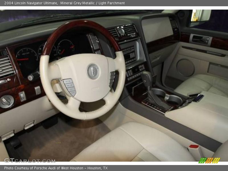 Mineral Grey Metallic / Light Parchment 2004 Lincoln Navigator Ultimate