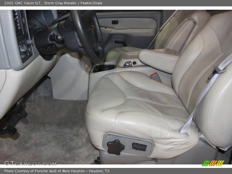 Storm Gray Metallic / Pewter/Shale 2002 GMC Yukon SLT