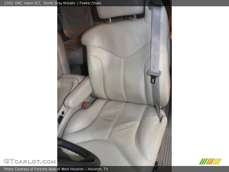 Storm Gray Metallic / Pewter/Shale 2002 GMC Yukon SLT