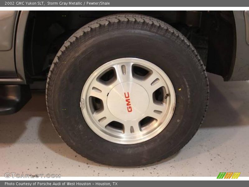 Storm Gray Metallic / Pewter/Shale 2002 GMC Yukon SLT