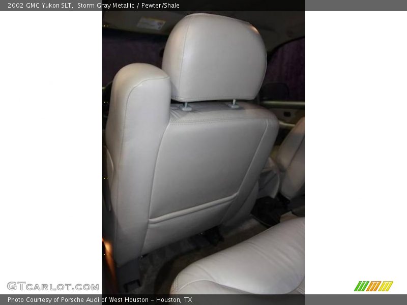 Storm Gray Metallic / Pewter/Shale 2002 GMC Yukon SLT