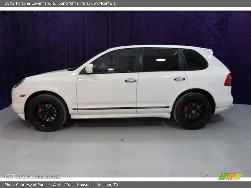 Sand White / Black w/Alcantara 2009 Porsche Cayenne GTS