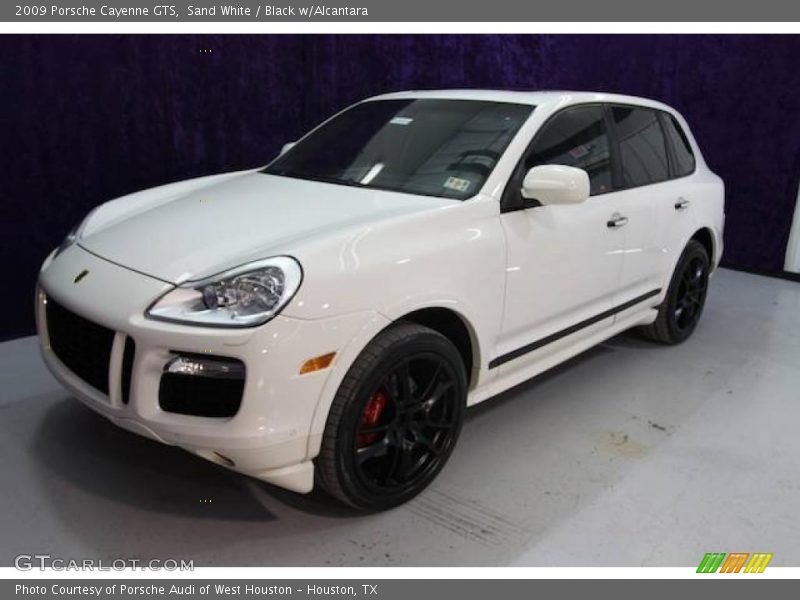 Sand White / Black w/Alcantara 2009 Porsche Cayenne GTS