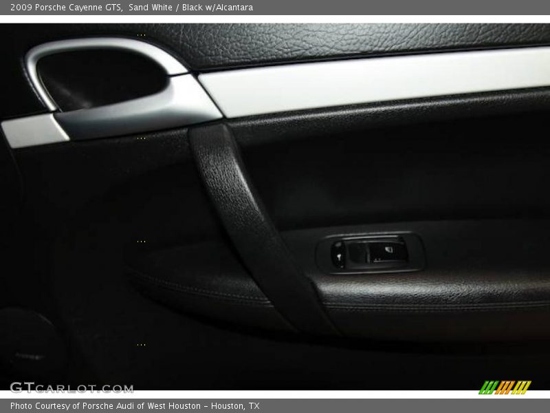 Sand White / Black w/Alcantara 2009 Porsche Cayenne GTS
