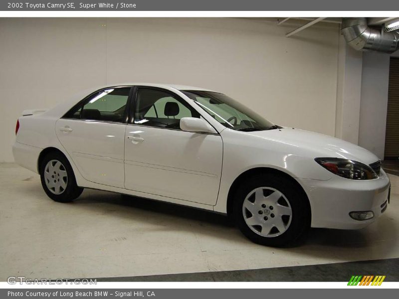 Super White / Stone 2002 Toyota Camry SE