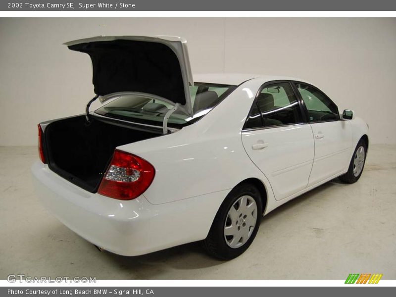 Super White / Stone 2002 Toyota Camry SE