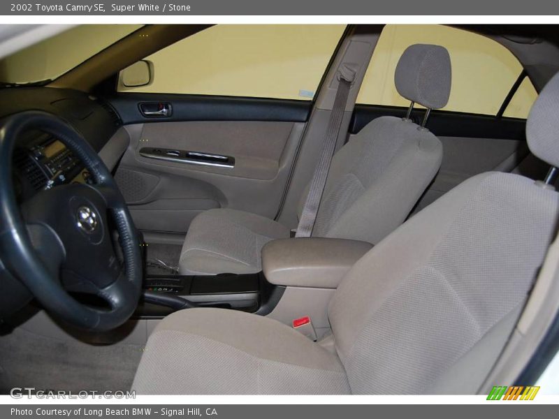 Super White / Stone 2002 Toyota Camry SE