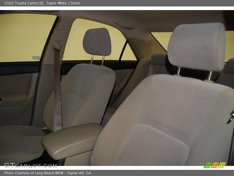 Super White / Stone 2002 Toyota Camry SE