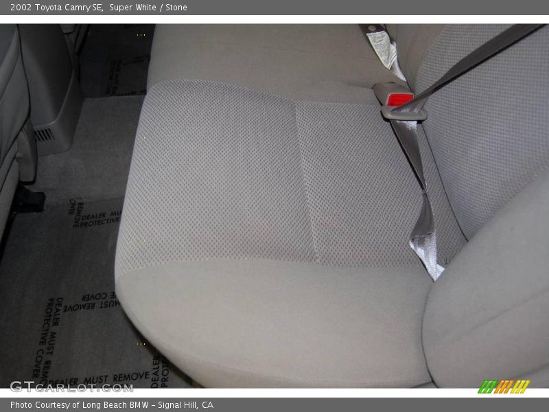 Super White / Stone 2002 Toyota Camry SE