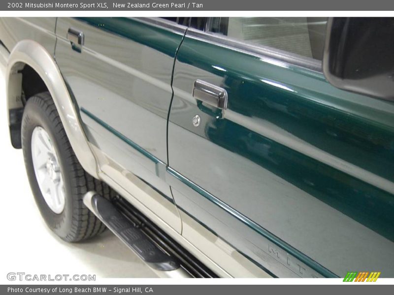 New Zealand Green Pearl / Tan 2002 Mitsubishi Montero Sport XLS