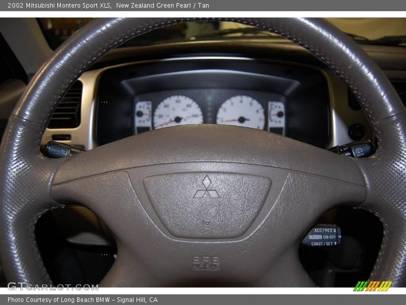 New Zealand Green Pearl / Tan 2002 Mitsubishi Montero Sport XLS