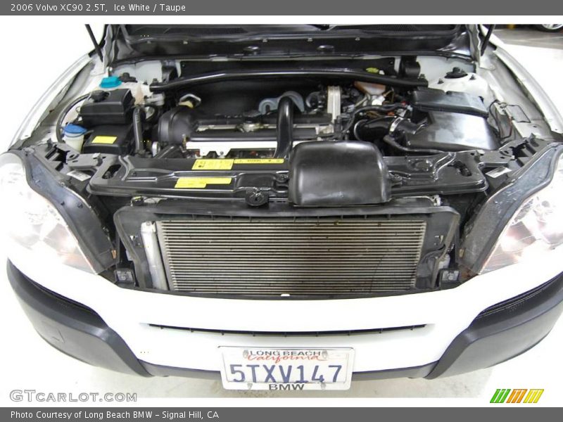 Ice White / Taupe 2006 Volvo XC90 2.5T