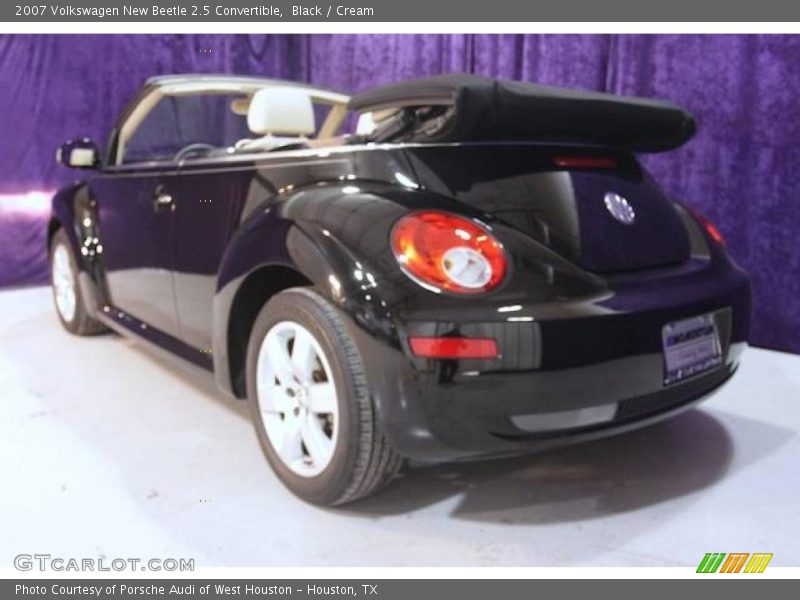 Black / Cream 2007 Volkswagen New Beetle 2.5 Convertible