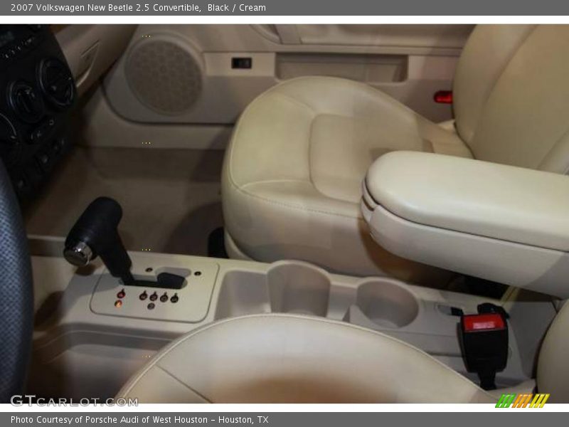 Black / Cream 2007 Volkswagen New Beetle 2.5 Convertible