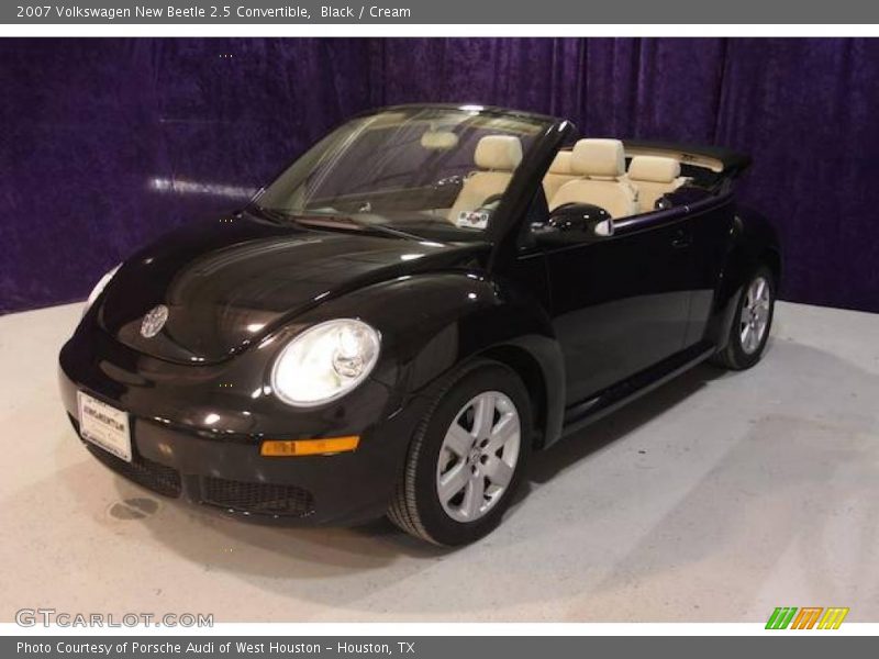 Black / Cream 2007 Volkswagen New Beetle 2.5 Convertible