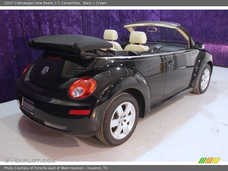 Black / Cream 2007 Volkswagen New Beetle 2.5 Convertible