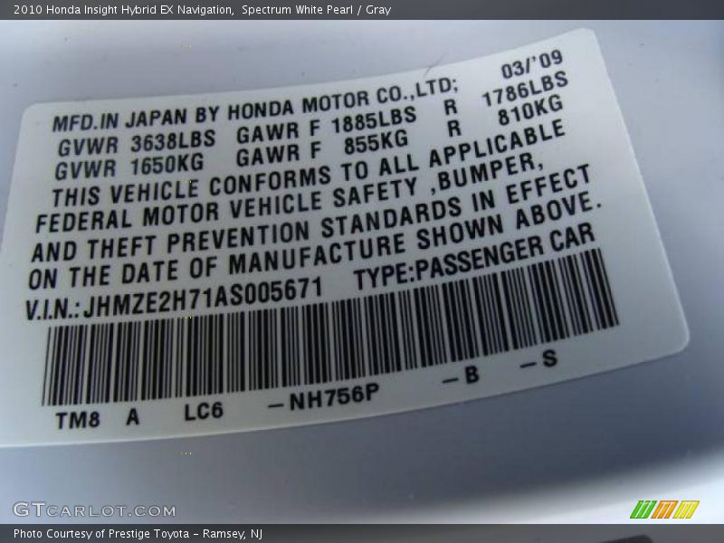 Spectrum White Pearl / Gray 2010 Honda Insight Hybrid EX Navigation