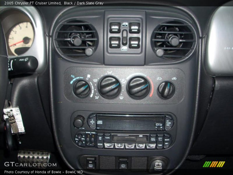 Black / Dark Slate Gray 2005 Chrysler PT Cruiser Limited