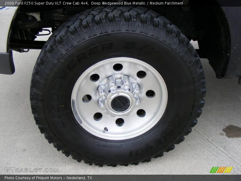 Deep Wedgewood Blue Metallic / Medium Parchment 2000 Ford F250 Super Duty XLT Crew Cab 4x4