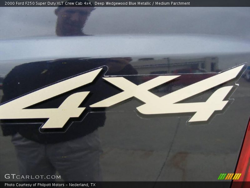 Deep Wedgewood Blue Metallic / Medium Parchment 2000 Ford F250 Super Duty XLT Crew Cab 4x4
