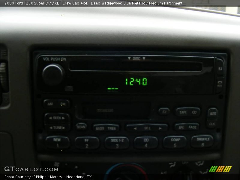 Deep Wedgewood Blue Metallic / Medium Parchment 2000 Ford F250 Super Duty XLT Crew Cab 4x4