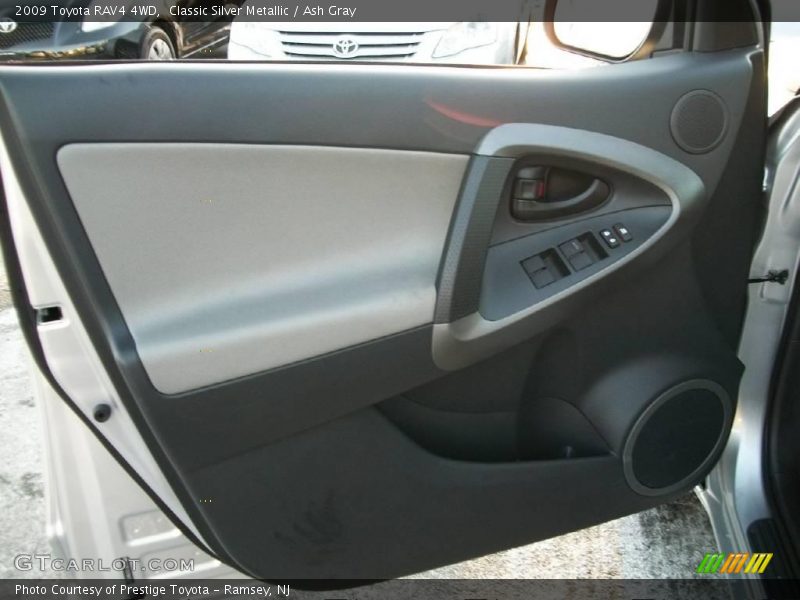 Classic Silver Metallic / Ash Gray 2009 Toyota RAV4 4WD