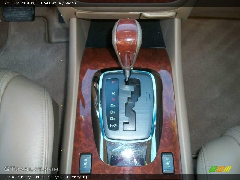 Taffeta White / Saddle 2005 Acura MDX
