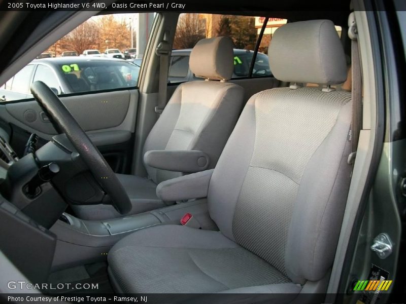 Oasis Green Pearl / Gray 2005 Toyota Highlander V6 4WD