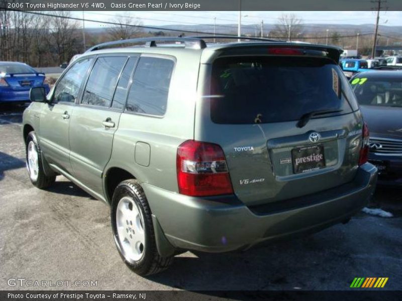 Oasis Green Pearl / Ivory Beige 2006 Toyota Highlander V6 4WD