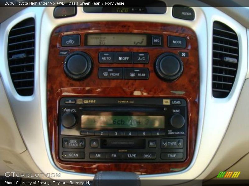 Oasis Green Pearl / Ivory Beige 2006 Toyota Highlander V6 4WD