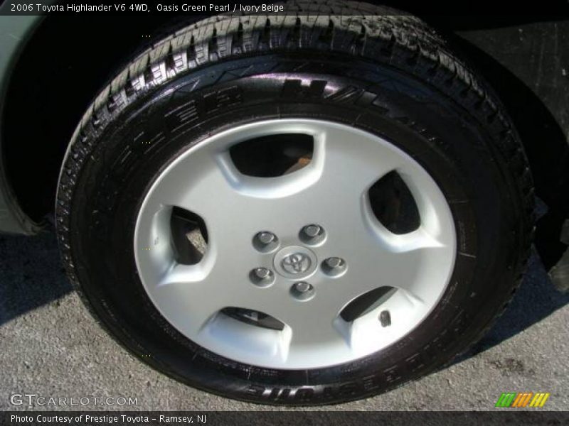 Oasis Green Pearl / Ivory Beige 2006 Toyota Highlander V6 4WD