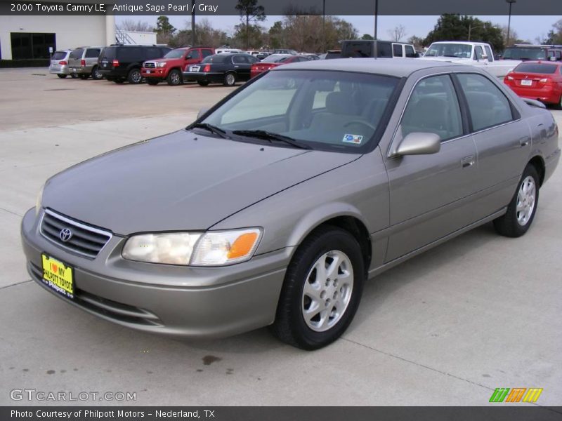 Antique Sage Pearl / Gray 2000 Toyota Camry LE