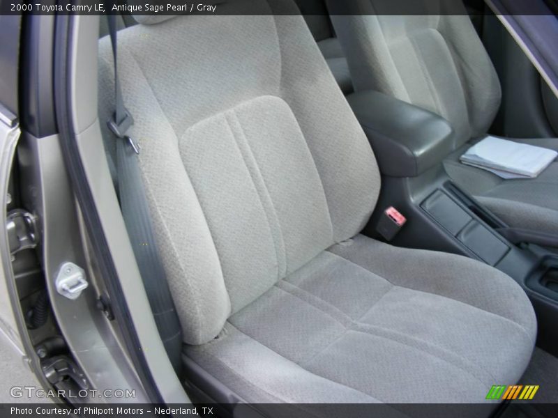 Antique Sage Pearl / Gray 2000 Toyota Camry LE