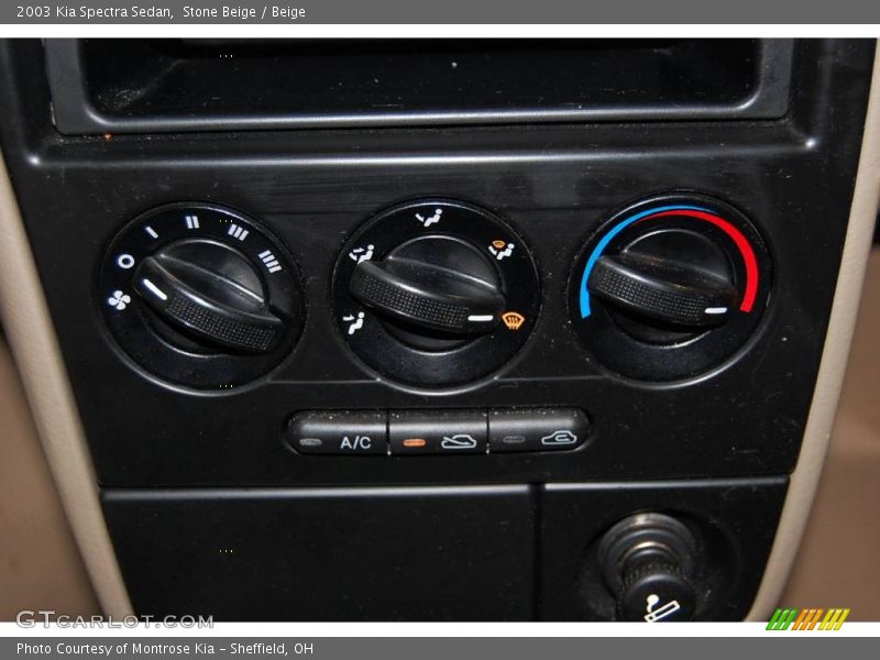 Stone Beige / Beige 2003 Kia Spectra Sedan