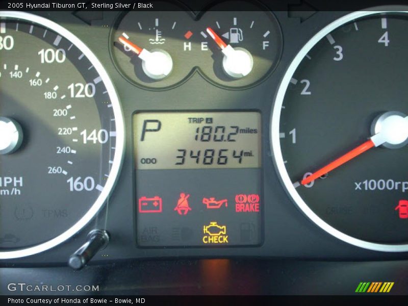 Sterling Silver / Black 2005 Hyundai Tiburon GT