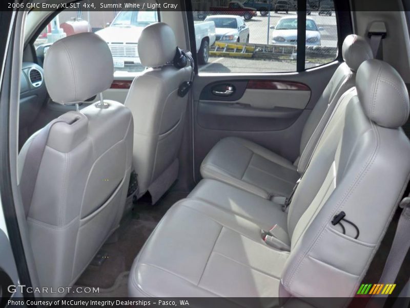 Summit White / Light Gray 2006 GMC Envoy XL SLT 4x4