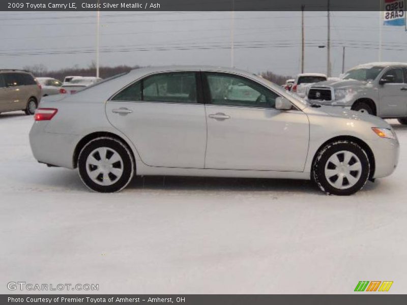 Classic Silver Metallic / Ash 2009 Toyota Camry LE