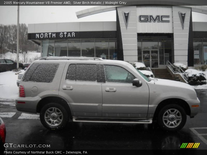 Silver Birch Metallic / Midnight Grey 2005 Mercury Mountaineer V8 Premier AWD