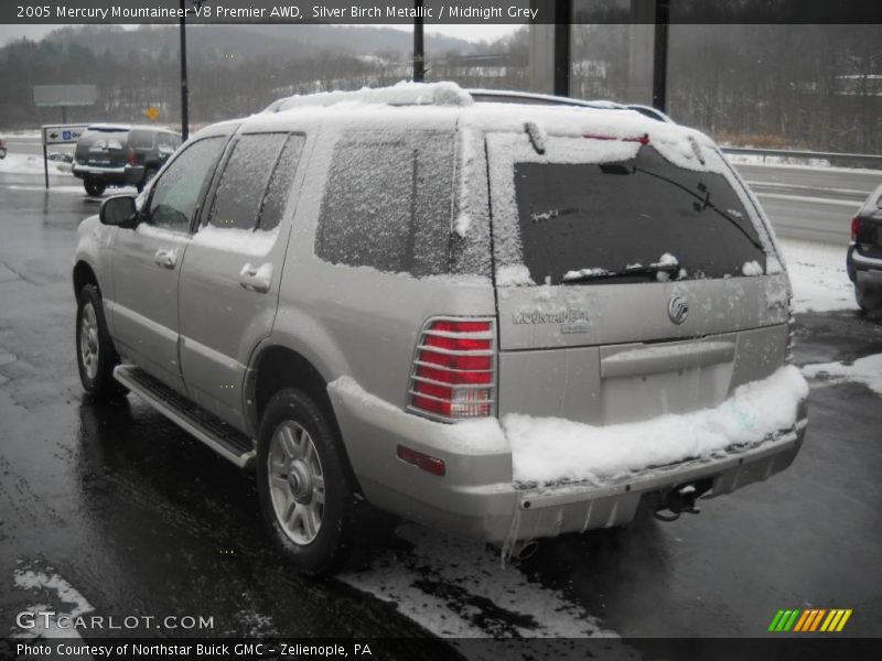 Silver Birch Metallic / Midnight Grey 2005 Mercury Mountaineer V8 Premier AWD