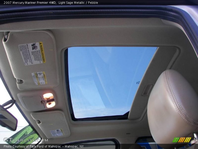 Light Sage Metallic / Pebble 2007 Mercury Mariner Premier 4WD