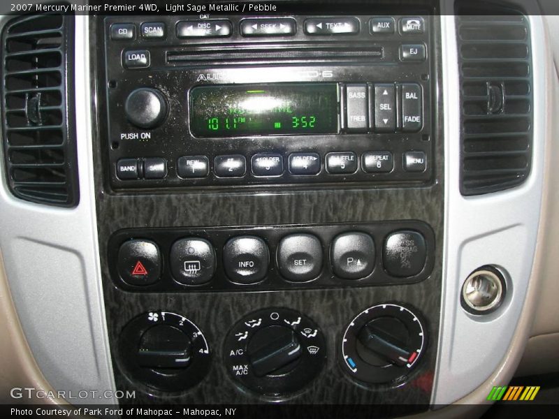 Light Sage Metallic / Pebble 2007 Mercury Mariner Premier 4WD