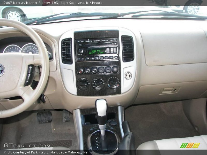 Light Sage Metallic / Pebble 2007 Mercury Mariner Premier 4WD