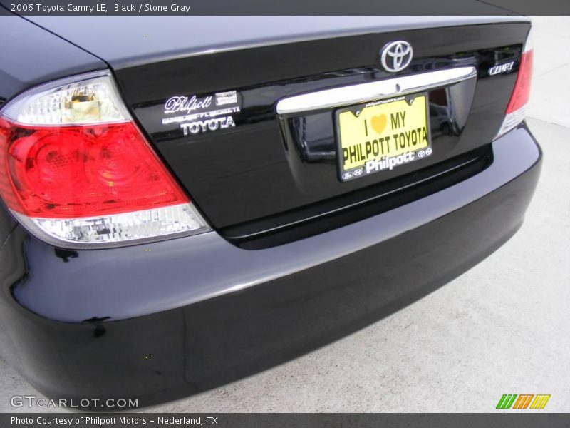 Black / Stone Gray 2006 Toyota Camry LE