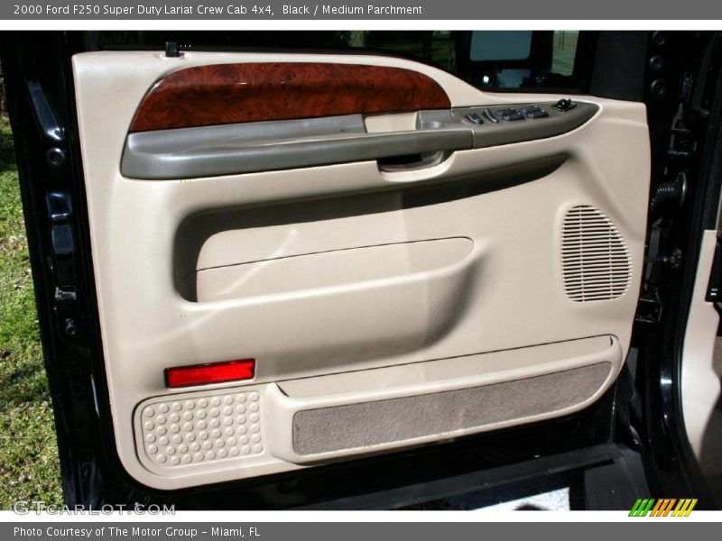 Black / Medium Parchment 2000 Ford F250 Super Duty Lariat Crew Cab 4x4
