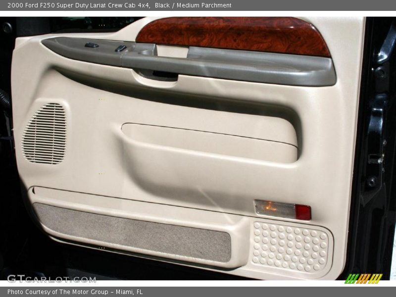 Black / Medium Parchment 2000 Ford F250 Super Duty Lariat Crew Cab 4x4